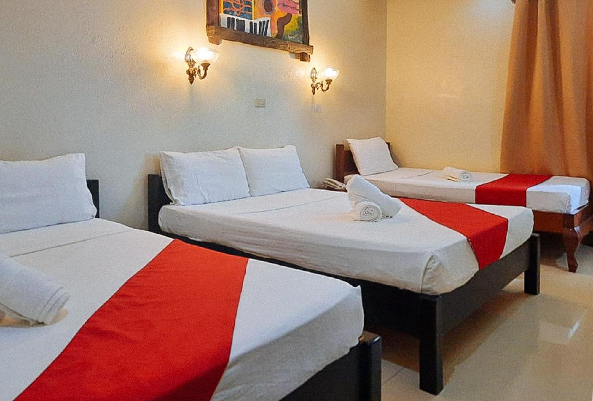 Reddoorz At New Casamila Hotel Palawan 푸에르토프린세사 외부 사진